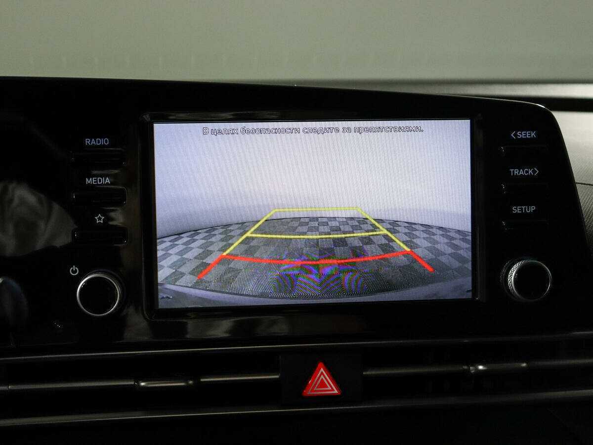 Б/У Хендай Елантра 2022 года. Фото: #14