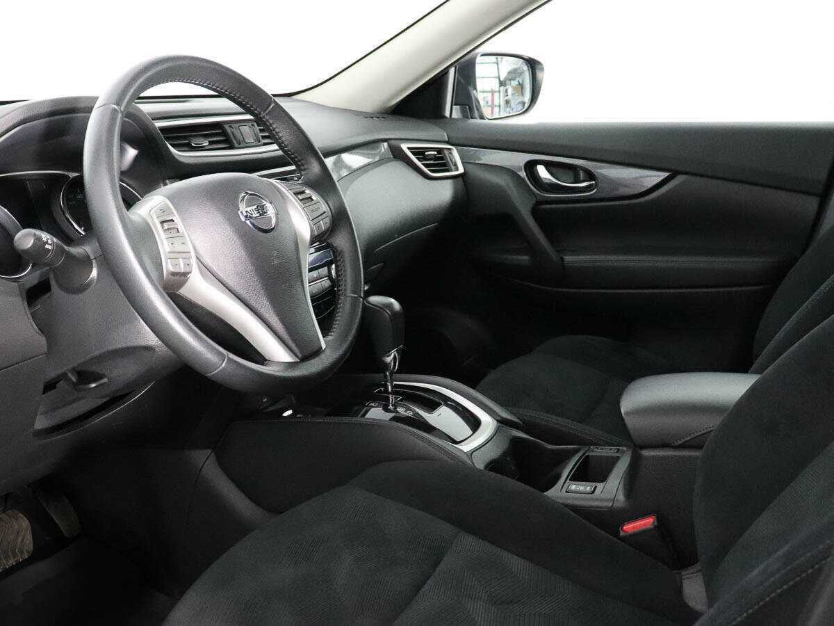 Б/У Ниссан Икс-Трейл 2015 года. Фото: #9