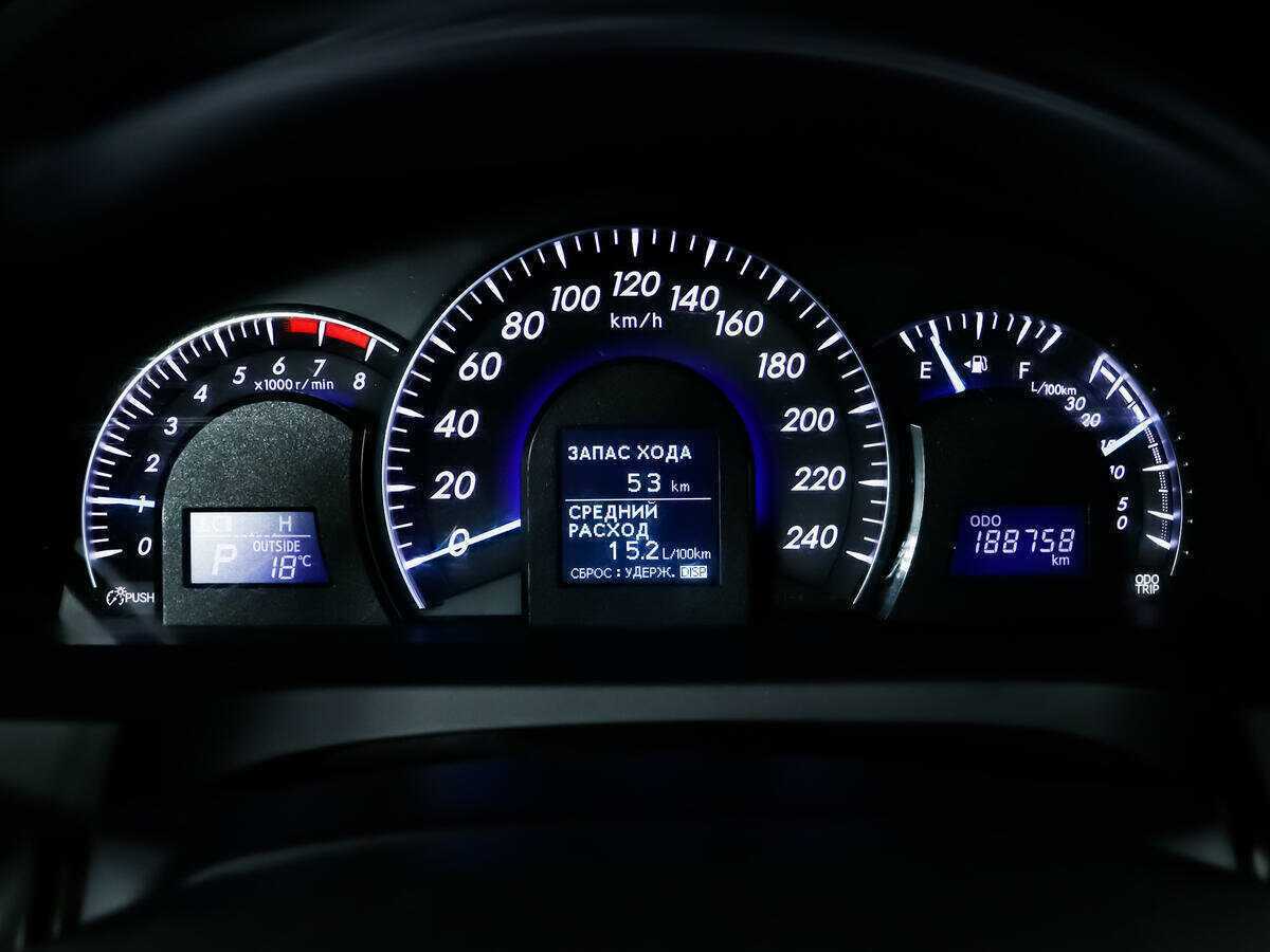 Б/У Тойота Камри 2012 года. Фото: #7