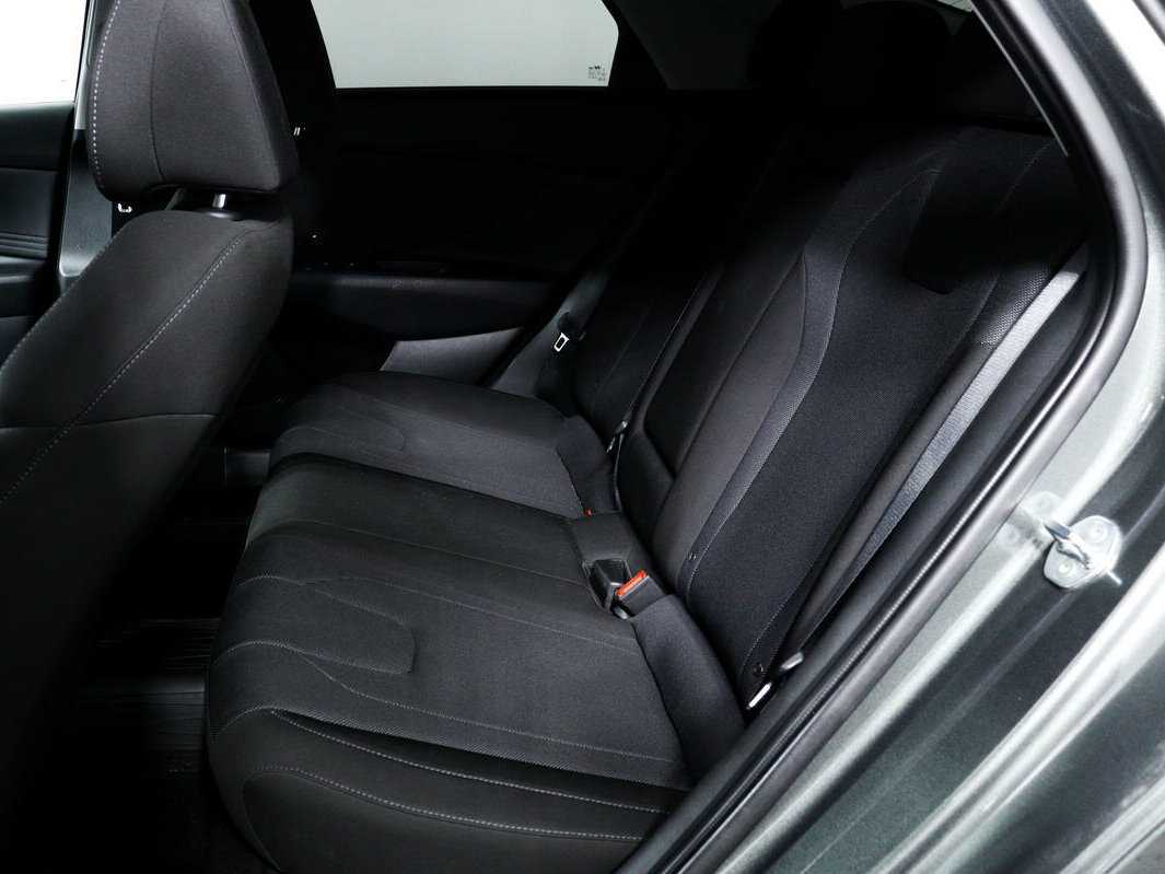 Б/У Хендай Елантра 2021 года. Фото: #10