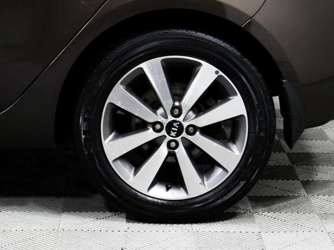 Б/У Киа Рио 2015 года. Фото: #13