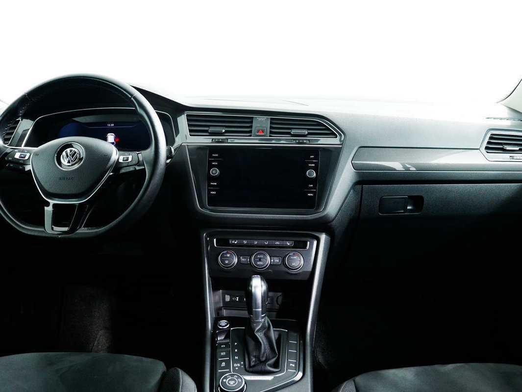 Б/У Фольксваген Тигуан 2017 года. Фото: #10