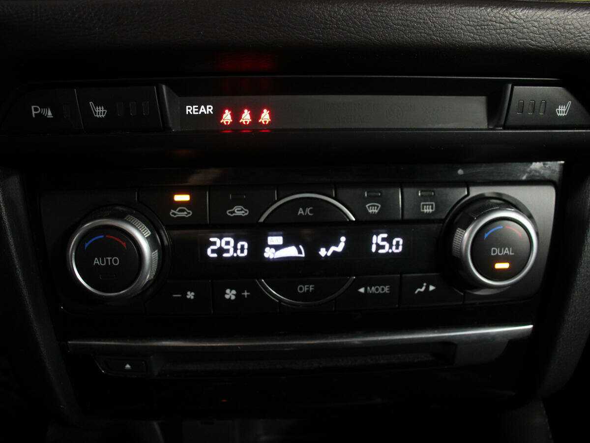 Б/У Мазда 6 2015 года. Фото: #21