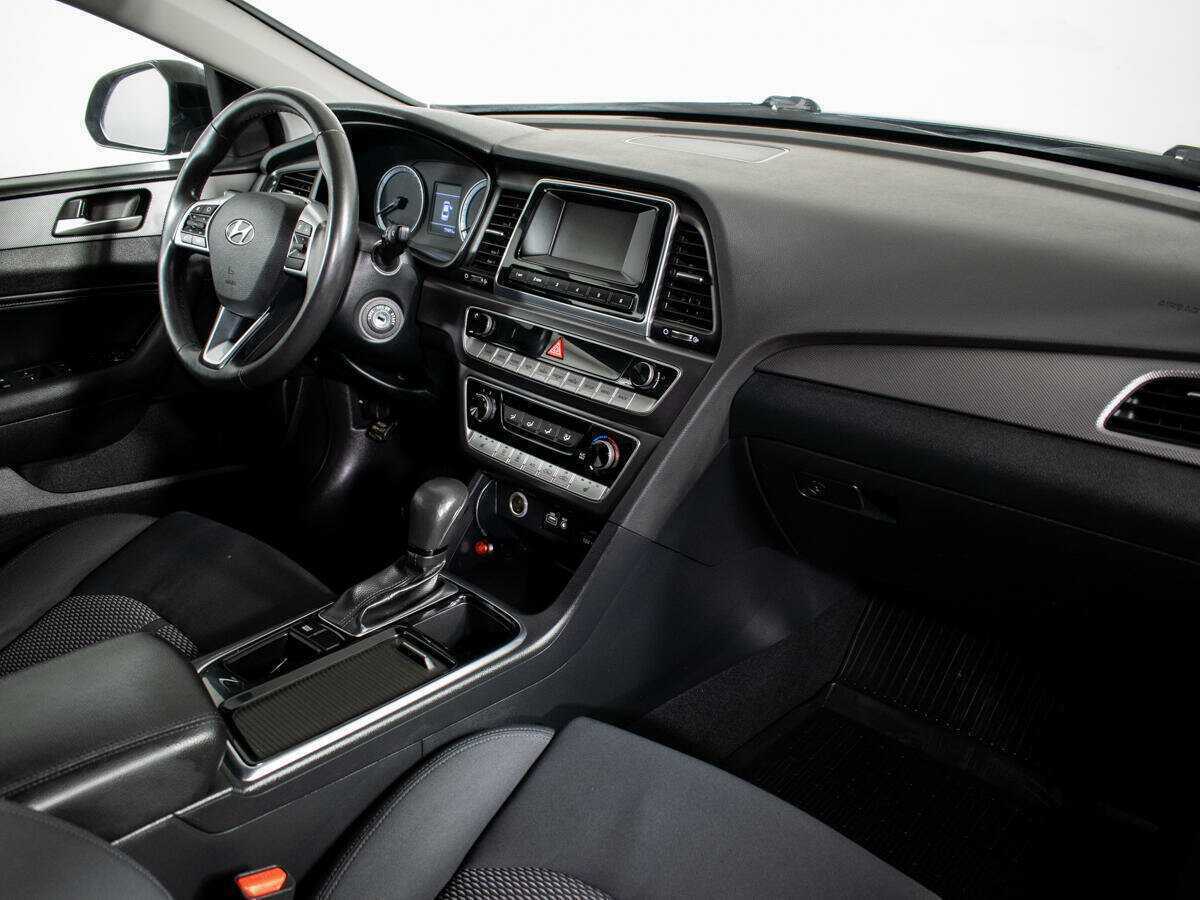 Б/У Хендай Соната 2018 года. Фото: #6