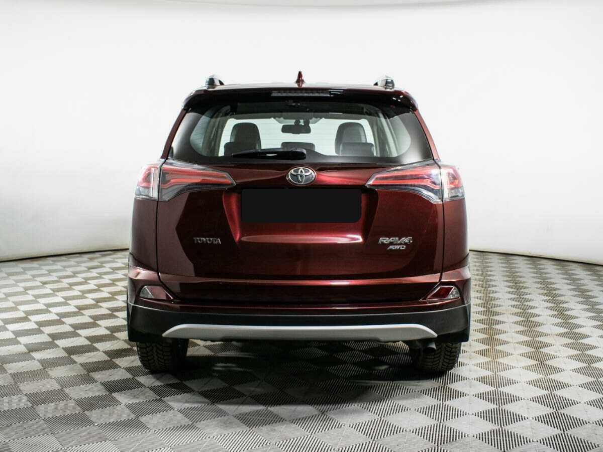 Б/У Тойота Рав4 2016 года. Фото: #4