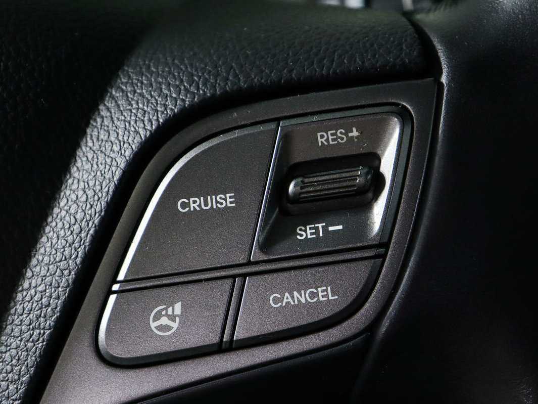 Б/У Хендай Санта Фе 2013 года. Фото: #22