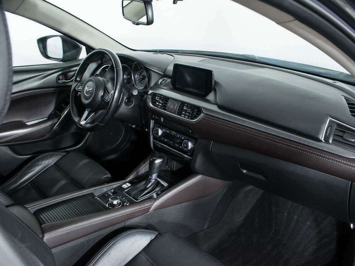 Б/У Мазда 6 2018 года. Фото: #8