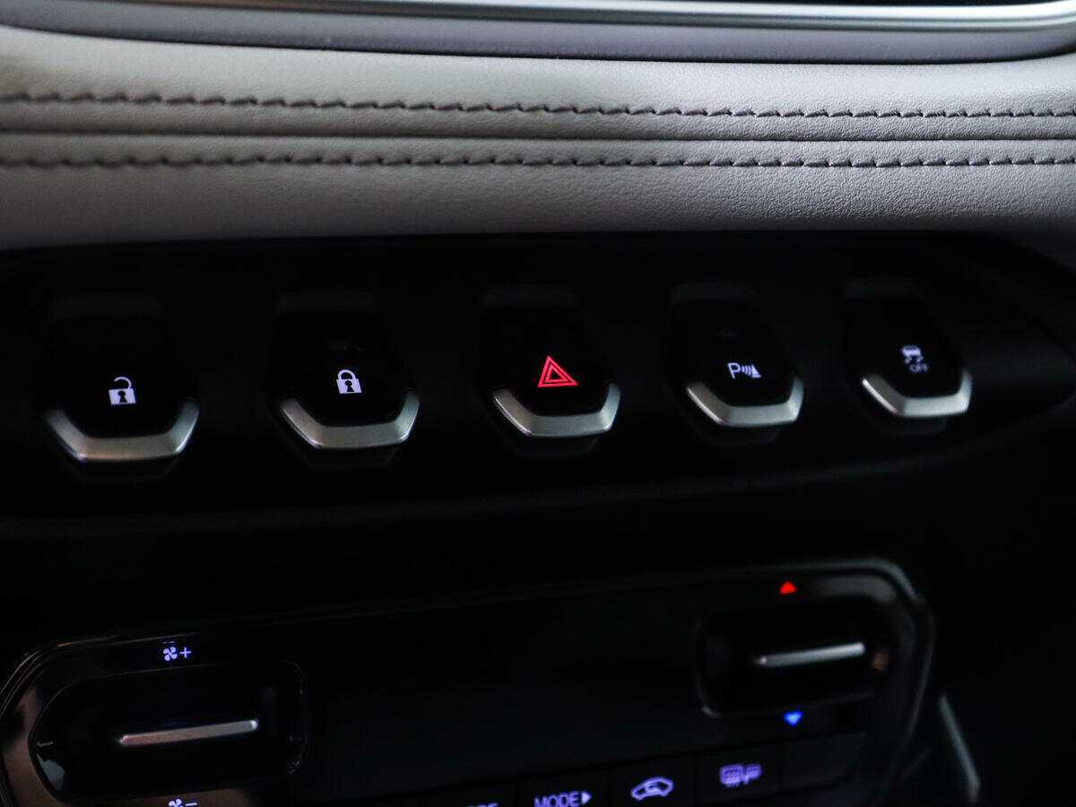 Б/У Шевроле Каптива 2022 года. Фото: #15