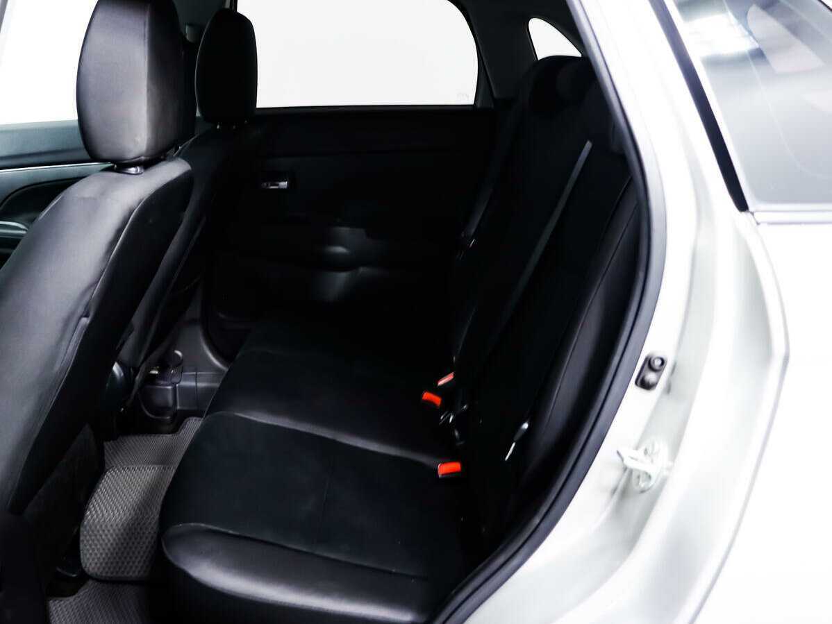 Б/У Митсубиши АС-Икс 2014 года. Фото: #11