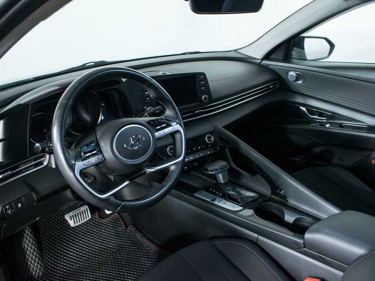 Б/У Хендай Елантра 2020 года. Фото: #12