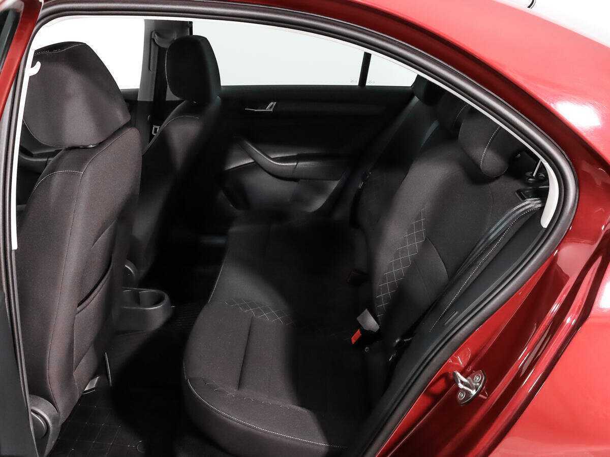 Б/У Шкода Рапид 2020 года. Фото: #9