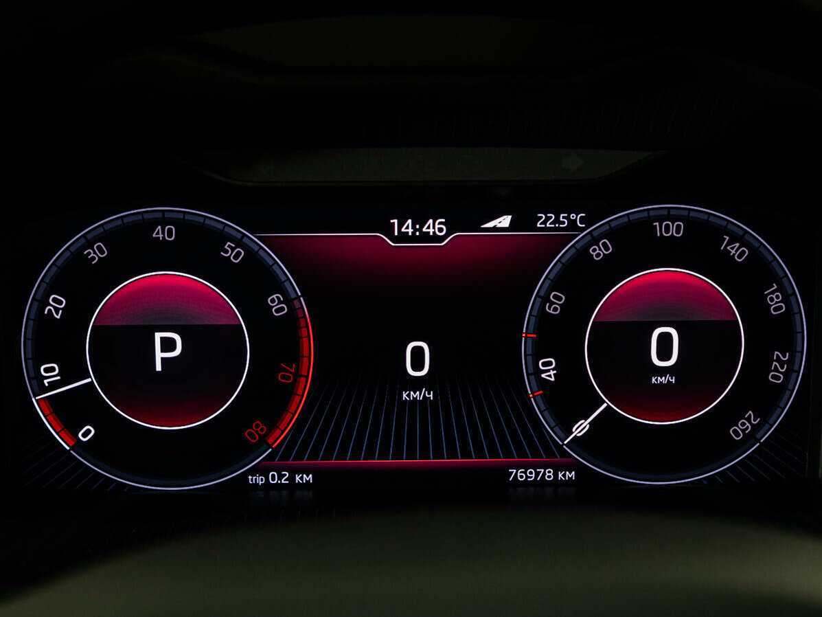 Б/У Шкода Октавия 2019 года. Фото: #11