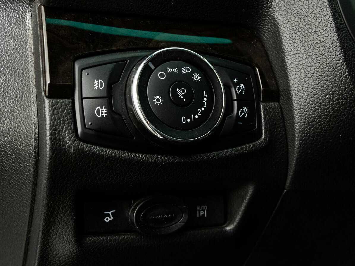 Б/У Форд Експлорер 2014 года. Фото: #15