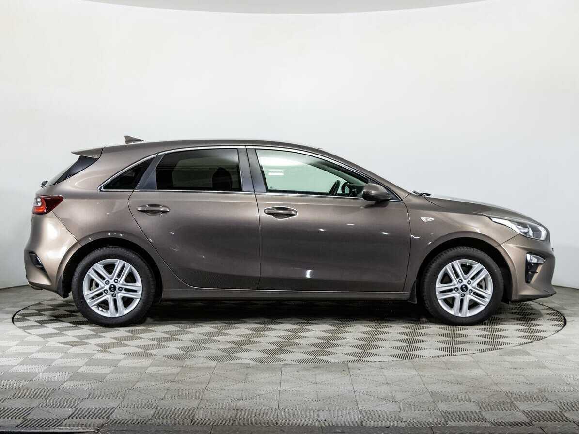 Б/У Киа Сид 2018 года. Фото: #3