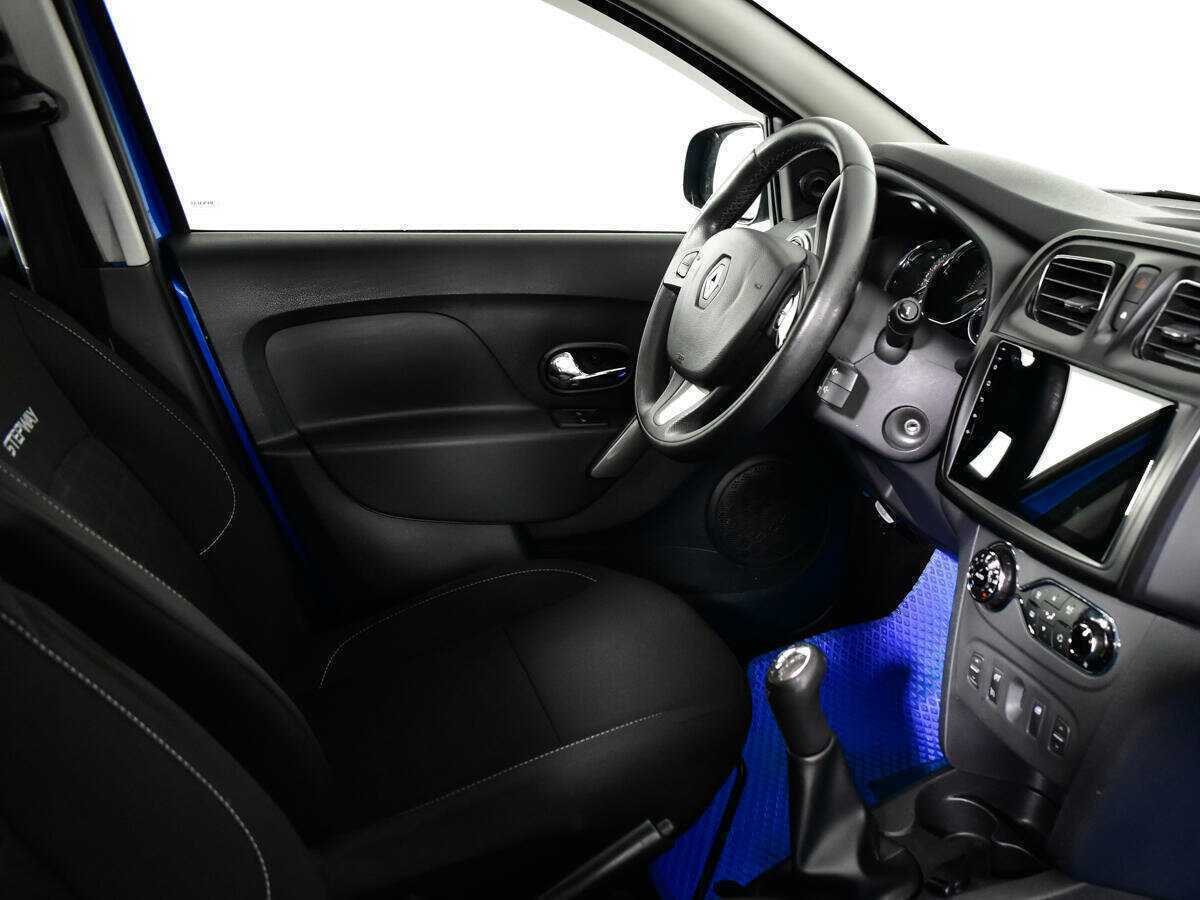 Б/У Рено Сандеро 2018 года. Фото: #8