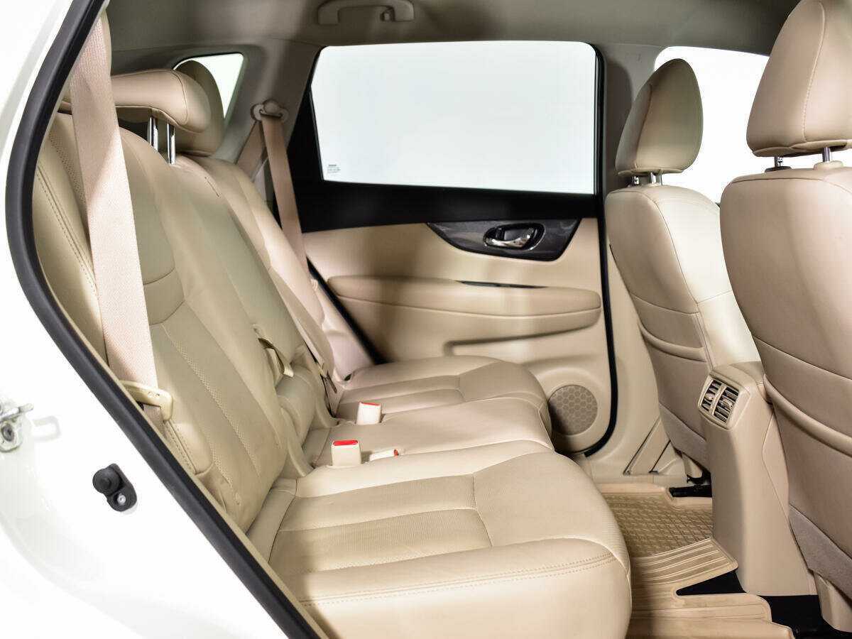 Б/У Ниссан Икс-Трейл 2018 года. Фото: #9