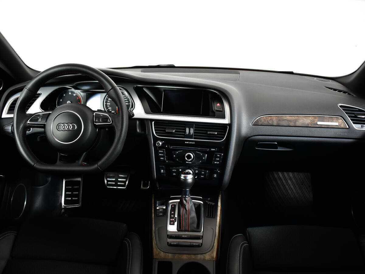 Б/У Ауди А4 2015 года. Фото: #11