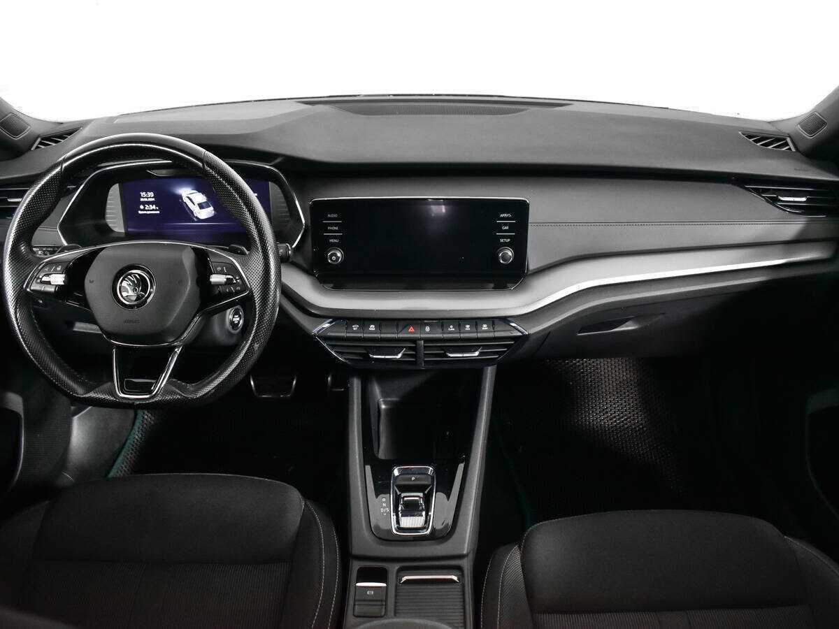 Б/У Шкода Октавия 2020 года. Фото: #11