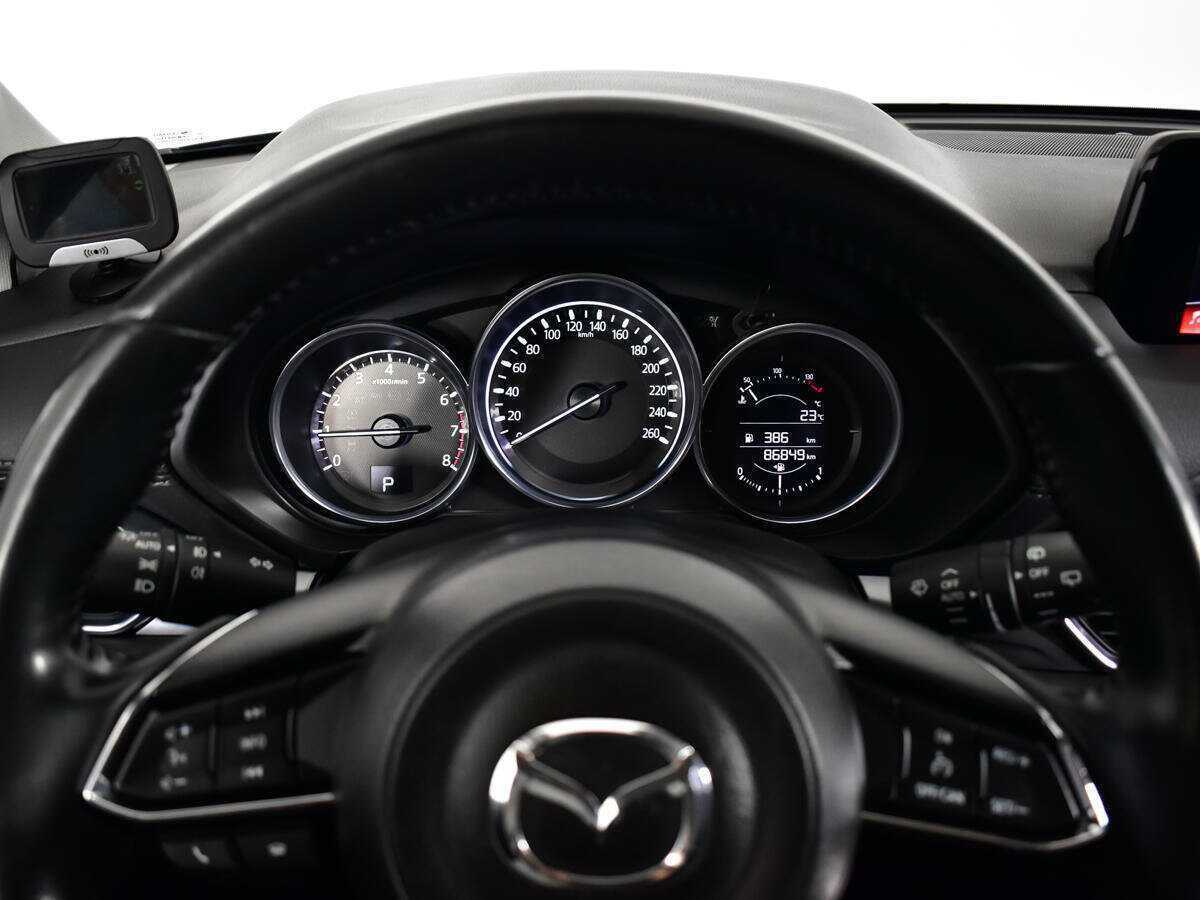 Б/У Мазда Ц-Икс-5 2017 года. Фото: #10
