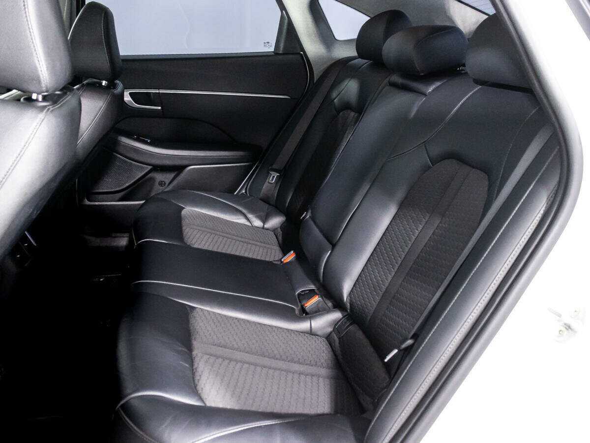 Б/У Хендай Соната 2019 года. Фото: #9