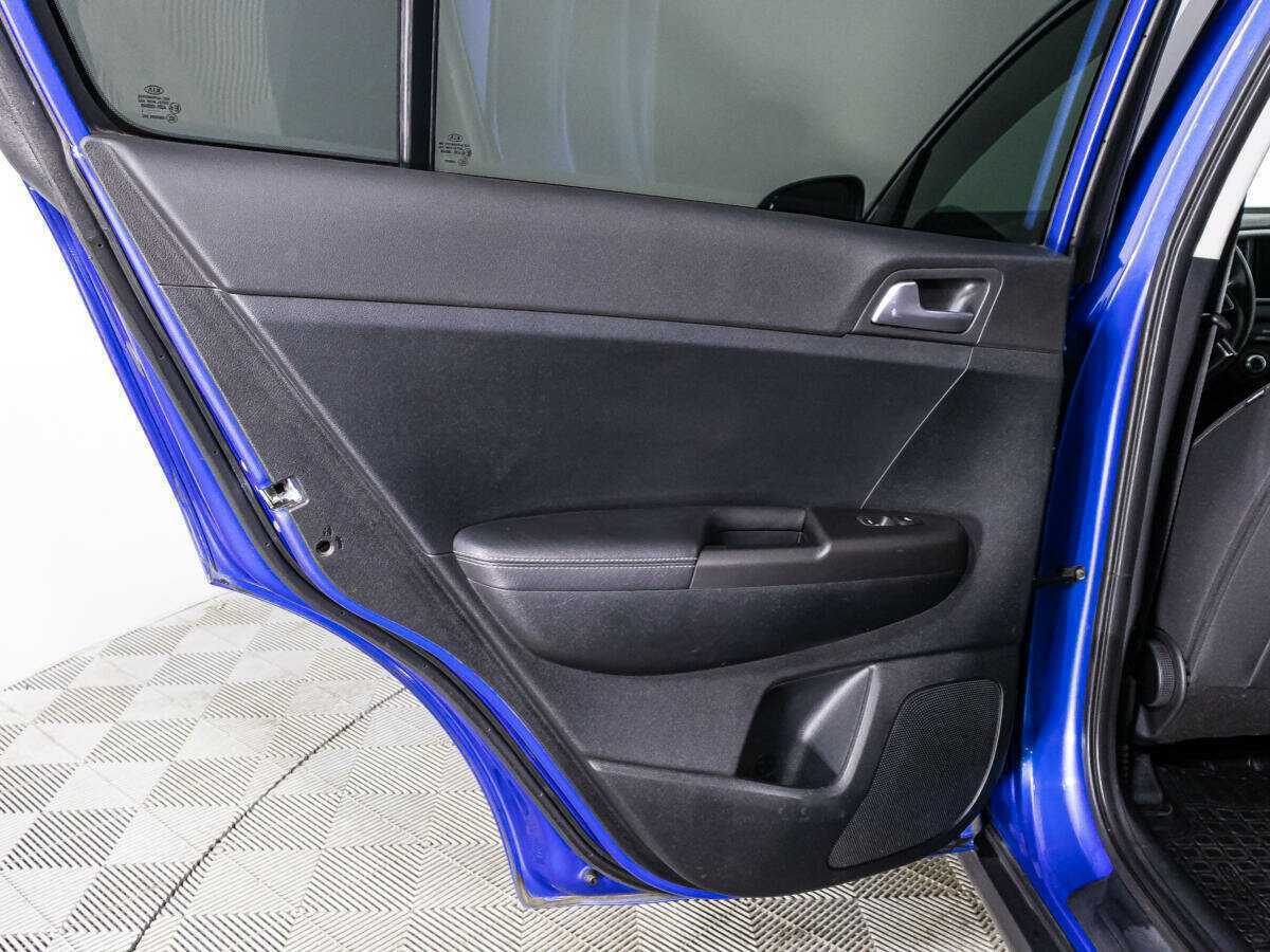 Б/У Киа Спортейдж 2021 года. Фото: #22