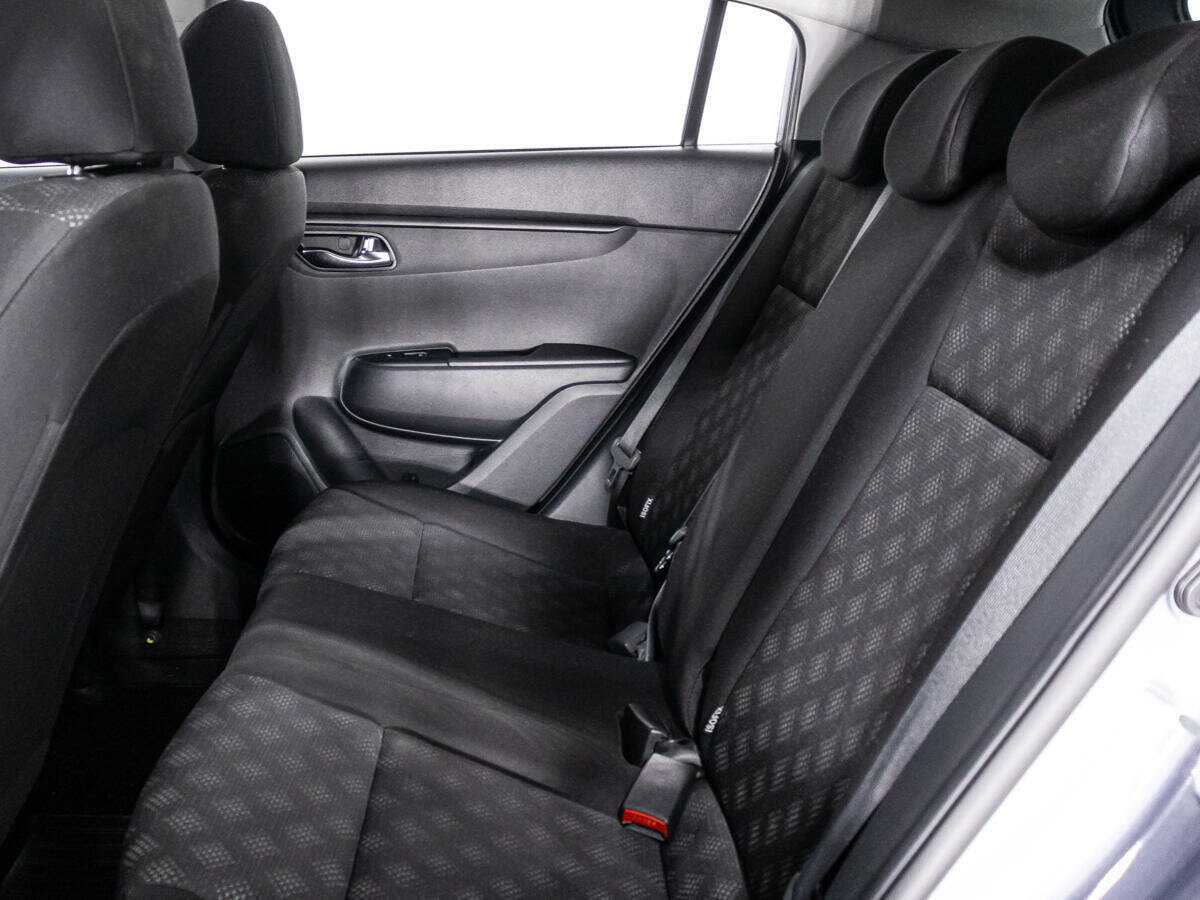 Б/У Киа Рио 2019 года. Фото: #9