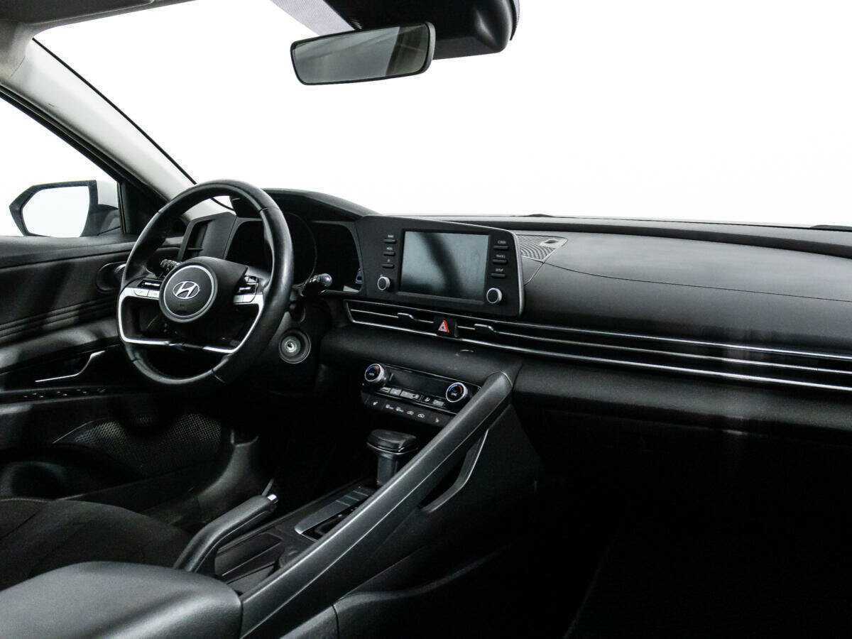 Б/У Хендай Елантра 2021 года. Фото: #8