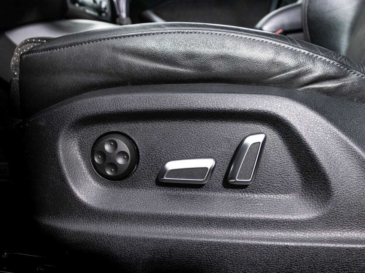 Б/У Ауди К5 2015 года. Фото: #17