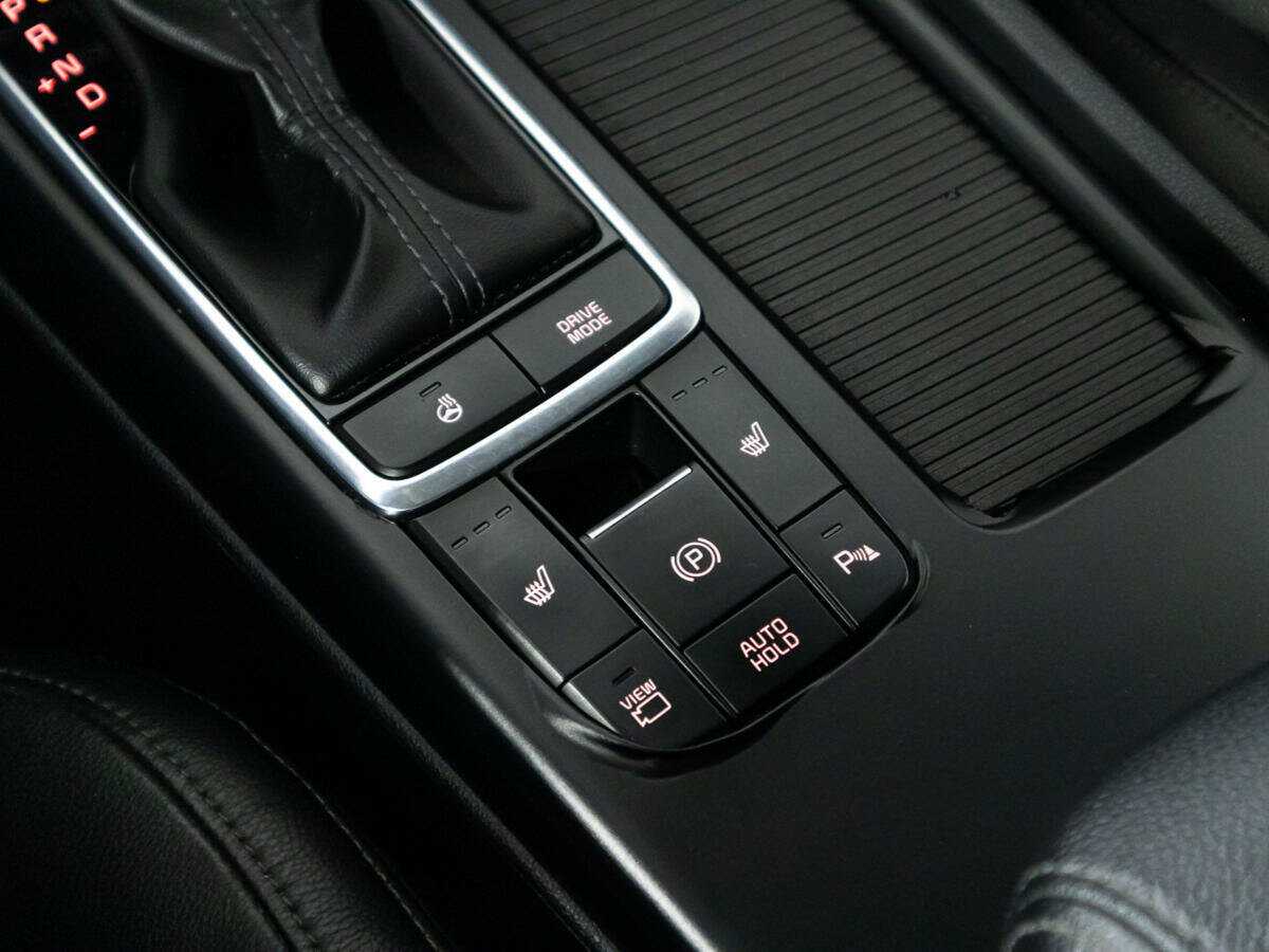 Б/У Киа Оптима 2018 года. Фото: #16