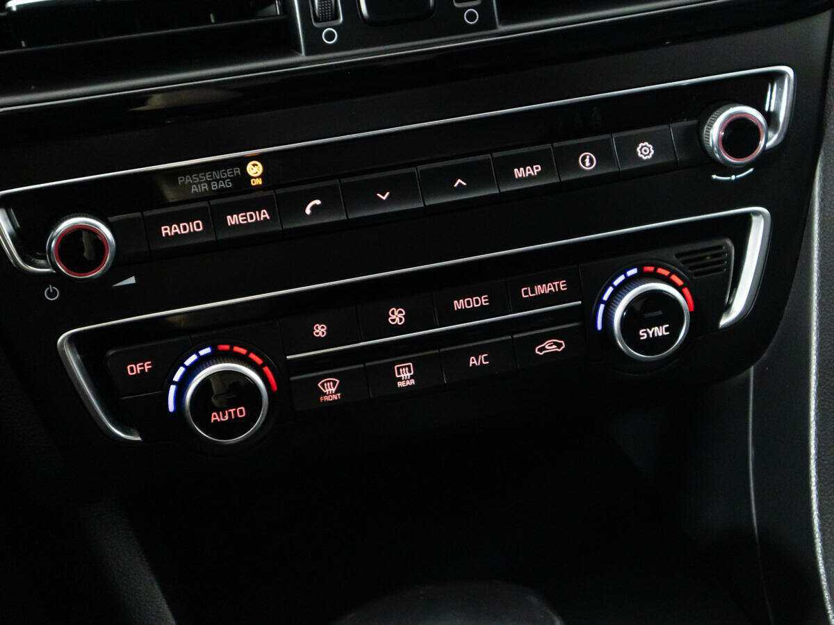 Б/У Киа Оптима 2018 года. Фото: #17