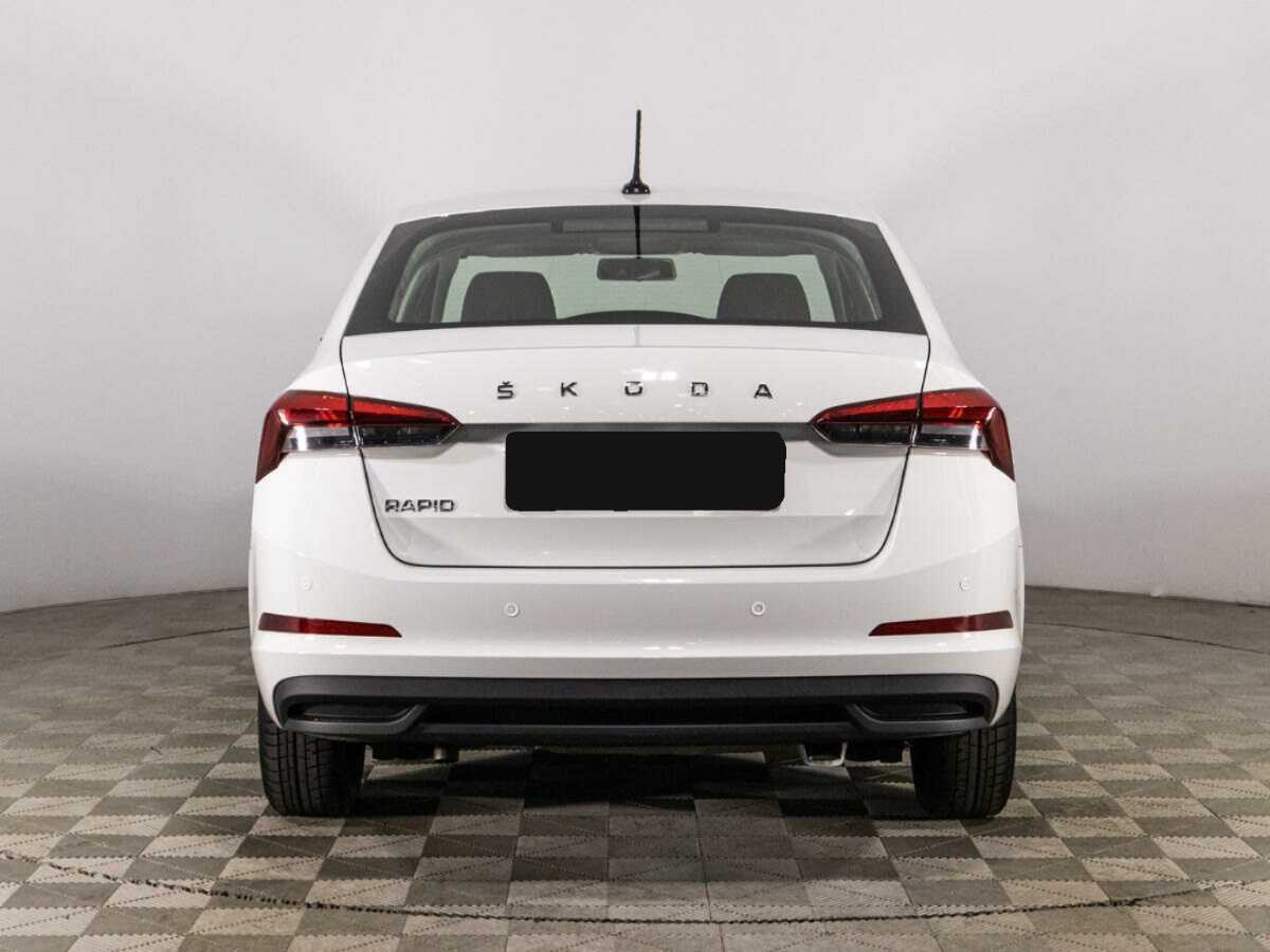 Б/У Шкода Рапид 2021 года. Фото: #5