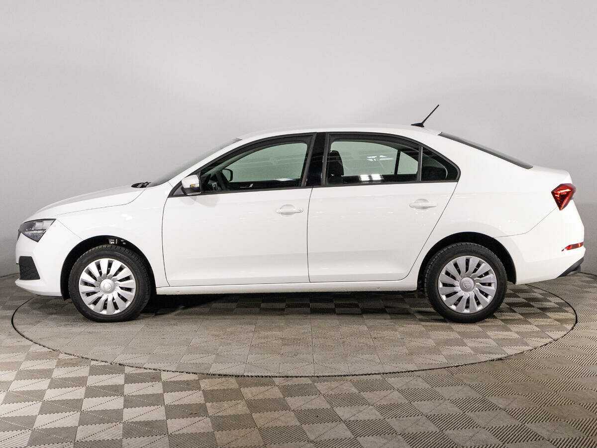 Б/У Шкода Рапид 2021 года. Фото: #7