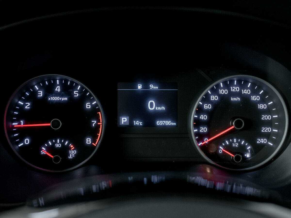 Б/У Киа Спортейдж 2021 года. Фото: #10