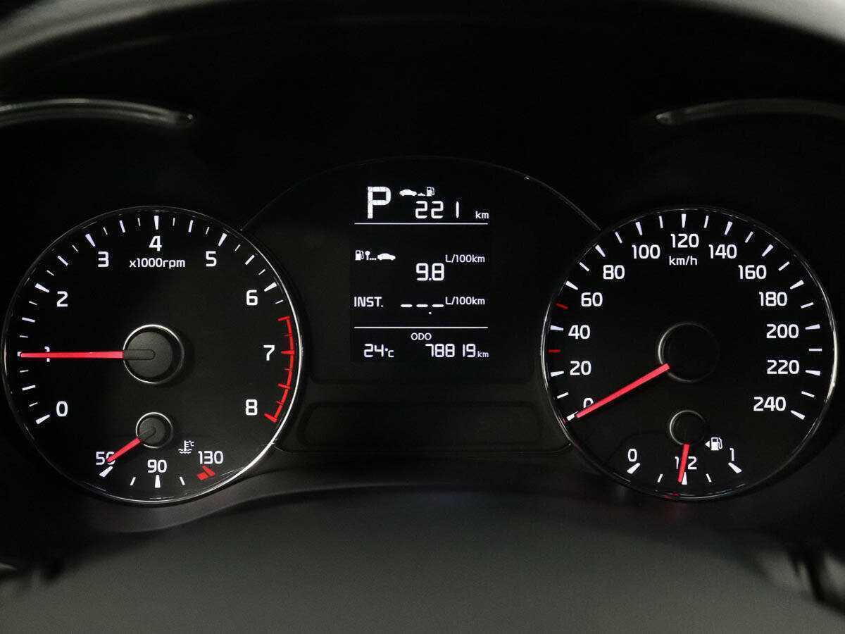 Б/У Киа Церато 2018 года. Фото: #11