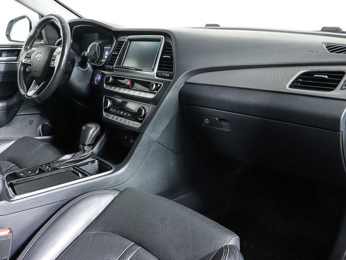 Б/У Хендай Соната 2018 года. Фото: #8