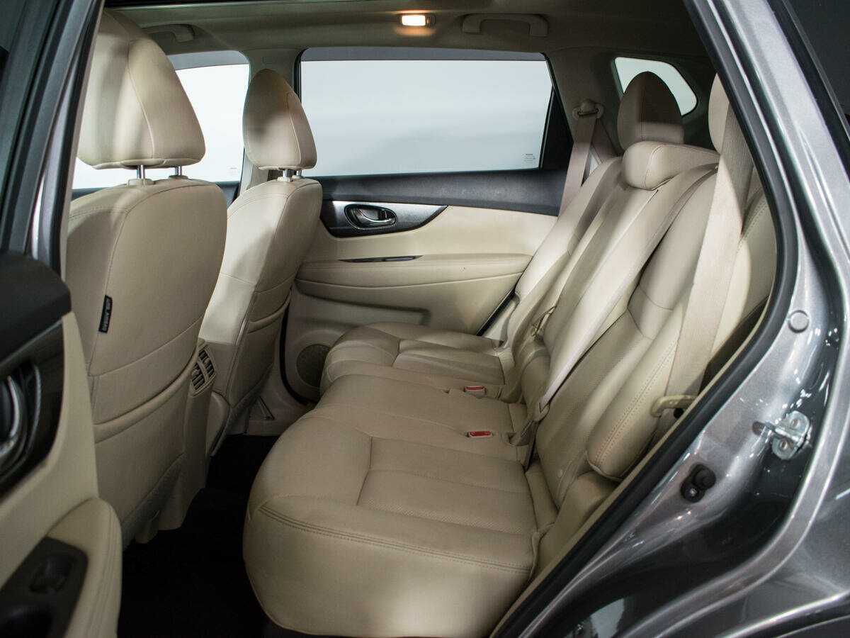 Б/У Ниссан Икс-Трейл 2018 года. Фото: #9