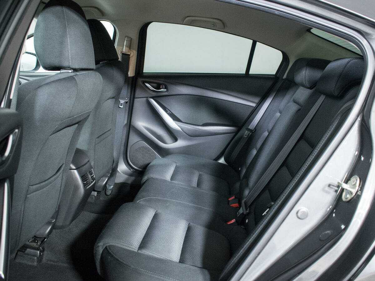 Б/У Мазда 6 2017 года. Фото: #9