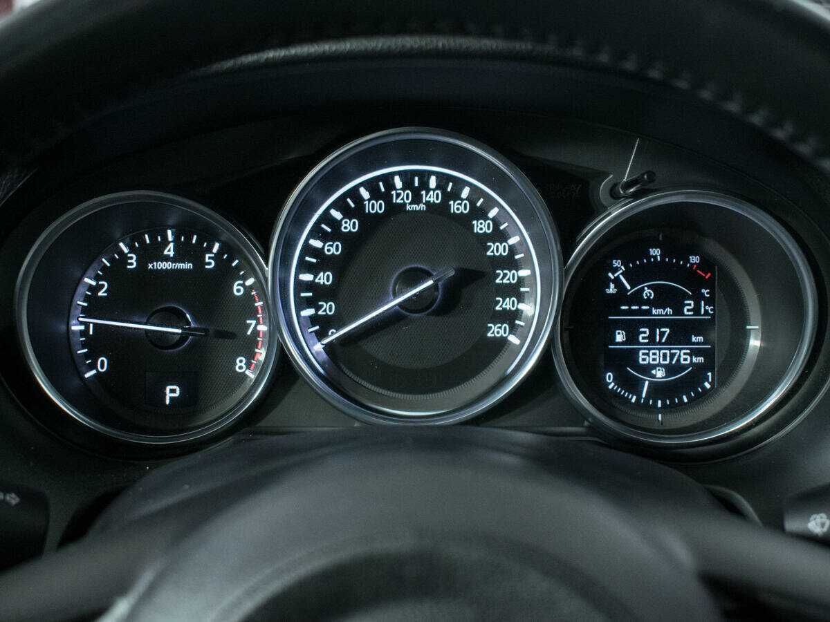 Б/У Мазда 6 2017 года. Фото: #10