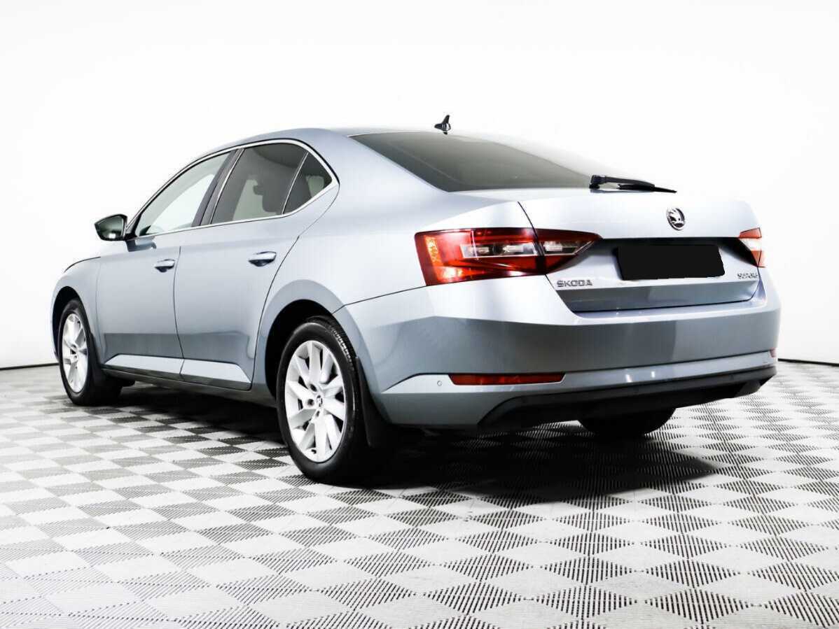 Б/У Шкода Суперб 2017 года. Фото: #5