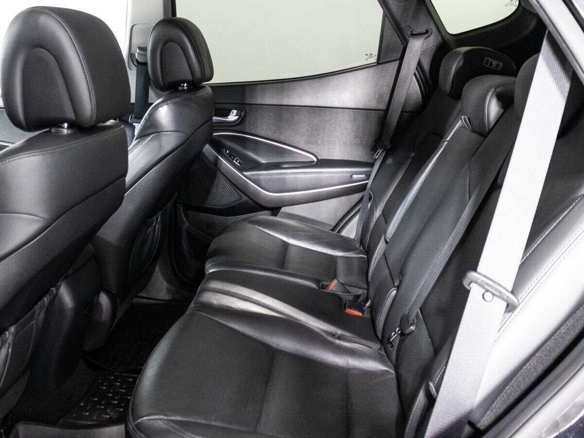 Б/У Хендай Санта Фе 2016 года. Фото: #9