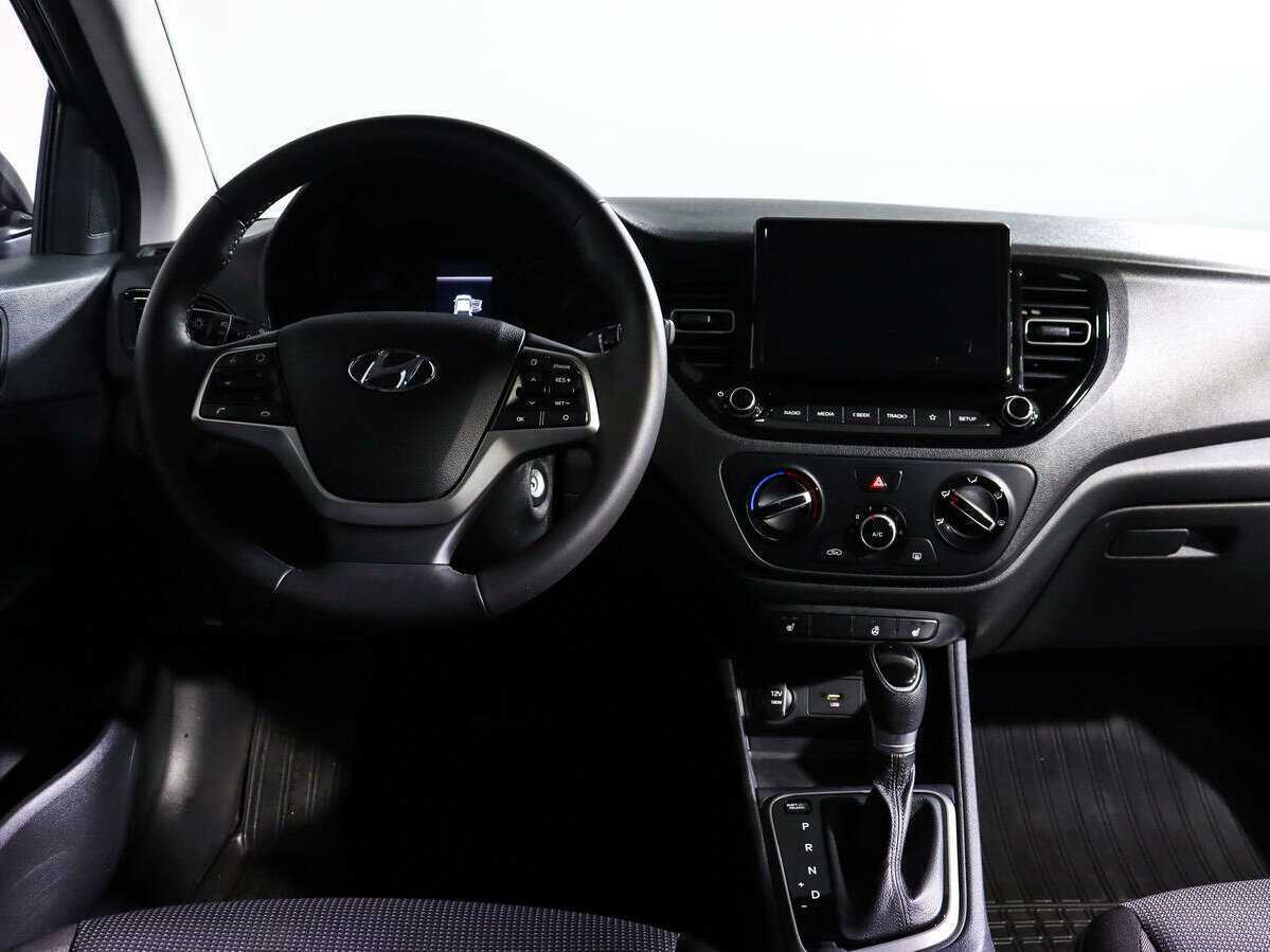 Б/У Хендай Солярис 2021 года. Фото: #9