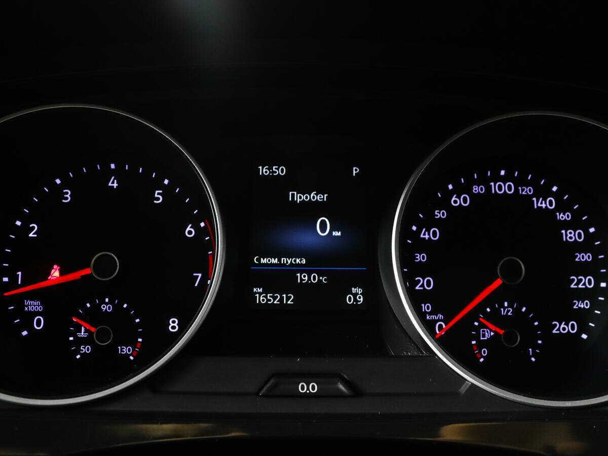 Б/У Фольксваген Тигуан 2017 года. Фото: #8