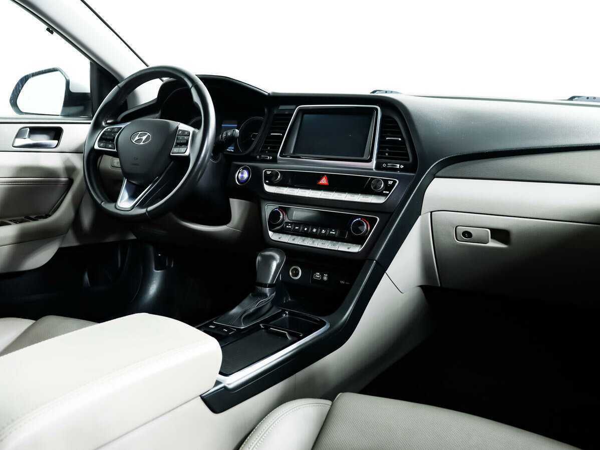 Б/У Хендай Соната 2018 года. Фото: #8