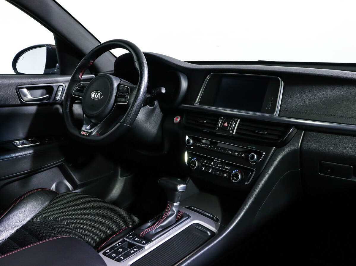 Б/У Киа Оптима 2017 года. Фото: #8