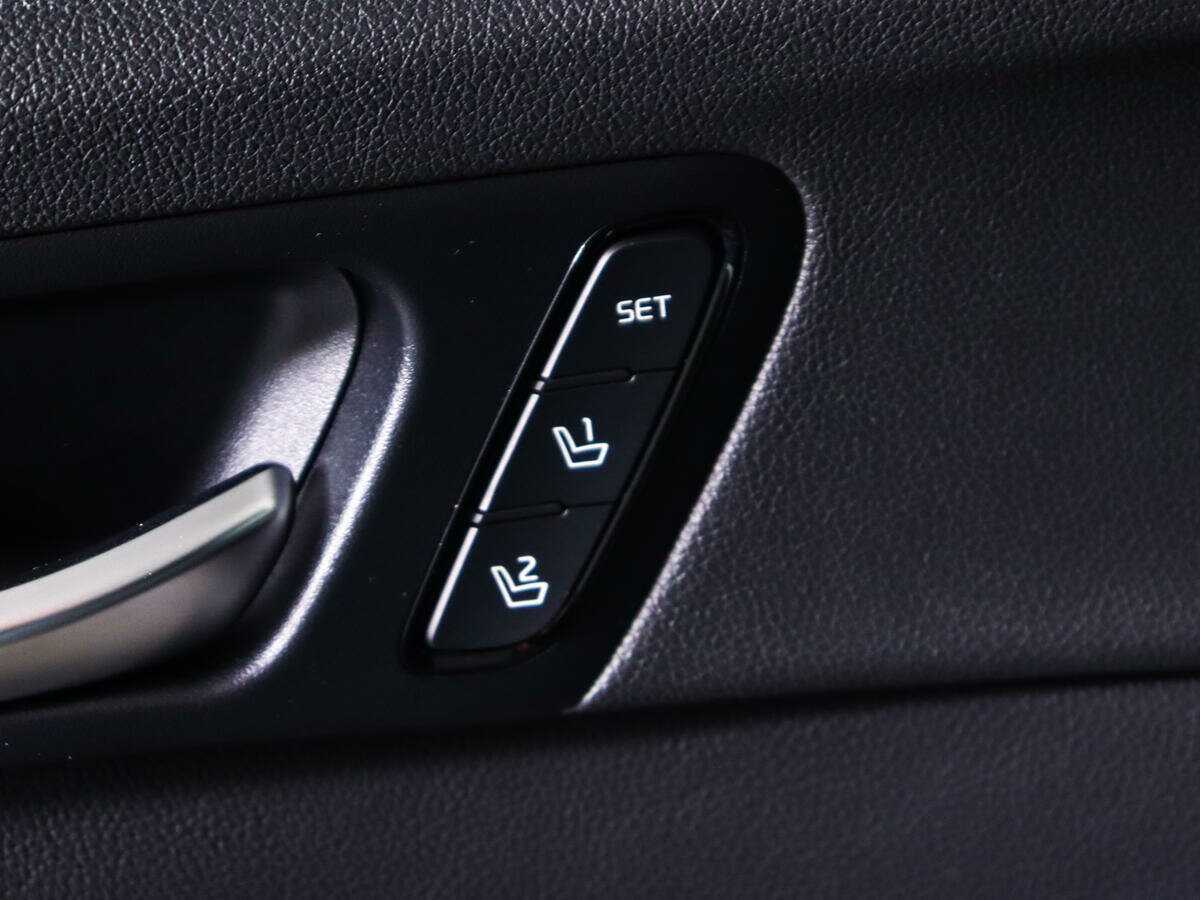 Б/У Киа Оптима 2017 года. Фото: #20