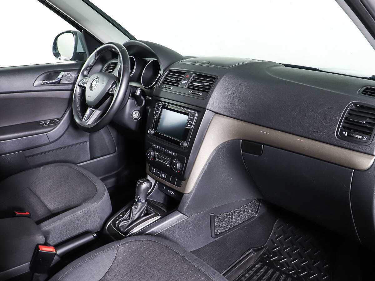 Б/У Шкода Йети 2015 года. Фото: #8