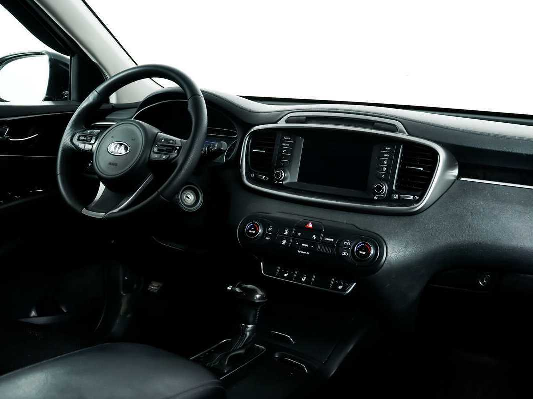 Б/У Киа Соренто 2015 года. Фото: #8