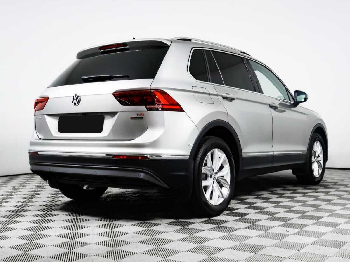 Б/У Фольксваген Тигуан 2017 года. Фото: #3