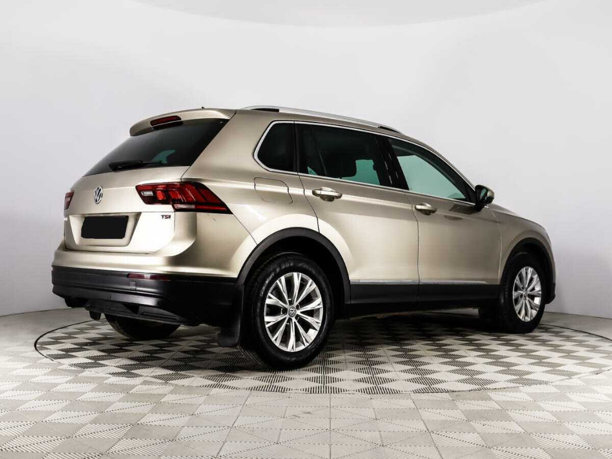 Б/У Фольксваген Тигуан 2017 года. Фото: #4