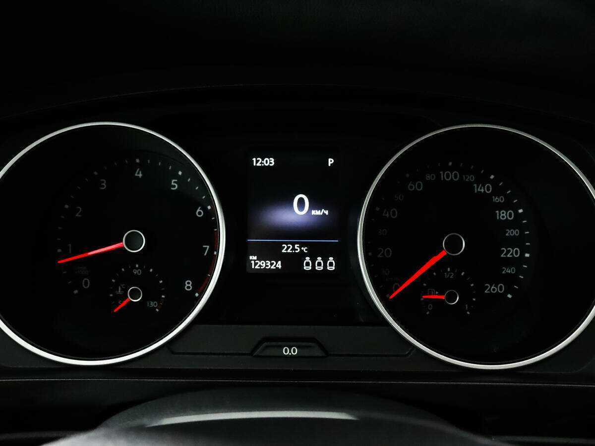 Б/У Фольксваген Тигуан 2017 года. Фото: #10